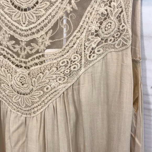Vintage Boho Lace Ruffled Dress - Picture 7 of 8